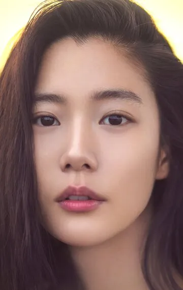 Фотография актёра – Клара Ли (Clara Lee)