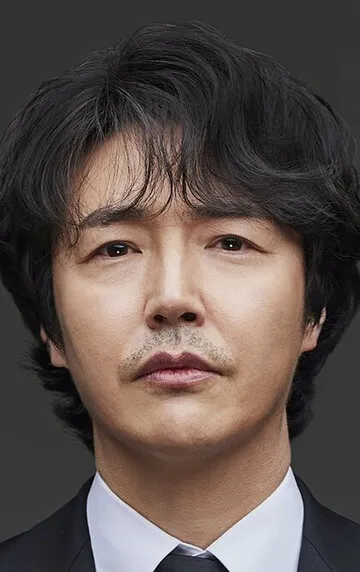 Фотография актёра – Юн Сан-хён (Yoon Sang-hyeon)