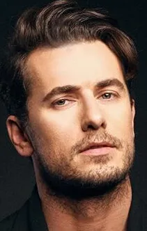 Фотография актёра – Хакан Динчкол (Hakan Dinçkol)