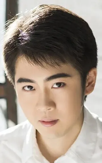 Фотография актёра – Ян Тяньсян (Yang Tianxiang)