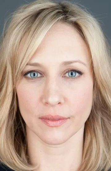 Фотография актёра – Вера Фармига (Vera Farmiga)