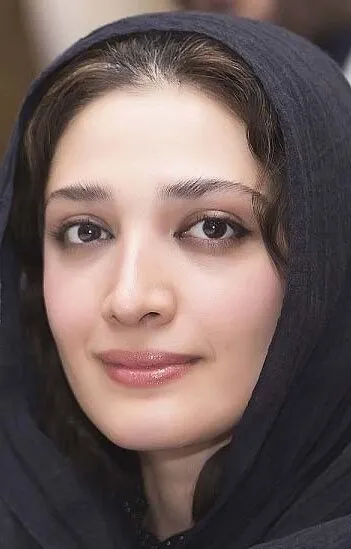 Фотография актёра – Мина Садати (Mina Sadati)