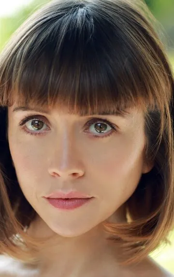 Фотография актёра – Лаура Пайпер (Laura Pyper)