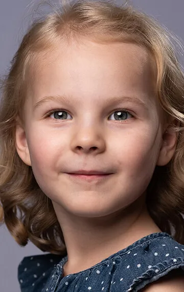 Фотография актёра – Райли Невэй Уиттэт (Rylea Nevaeh Whittet)