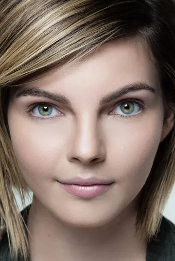 Фотография актёра – Камрен Бикондова (Camren Bicondova)