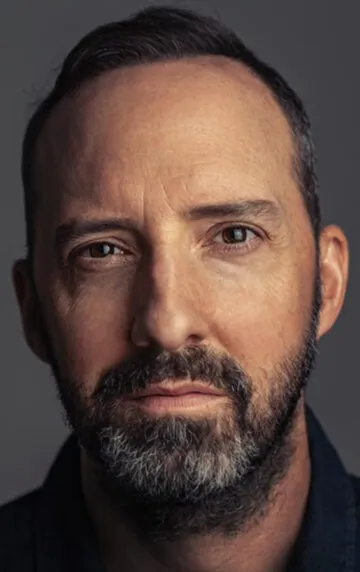 Фотография актёра – Тони Хейл (Tony Hale)