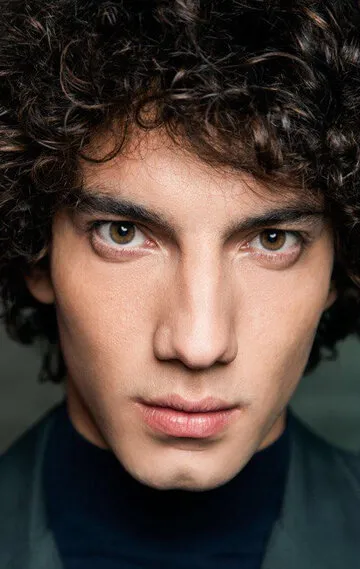 Фотография актёра – Хорхе Лопес (Jorge López)