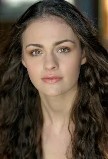 Фотография актёра – Софи Скелтон (Sophie Skelton)