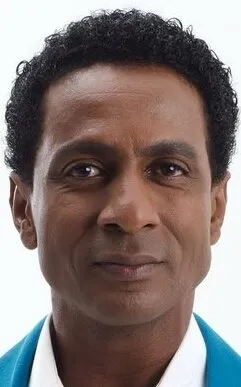 Фотография актёра – Луис Миранда (Luis Miranda)