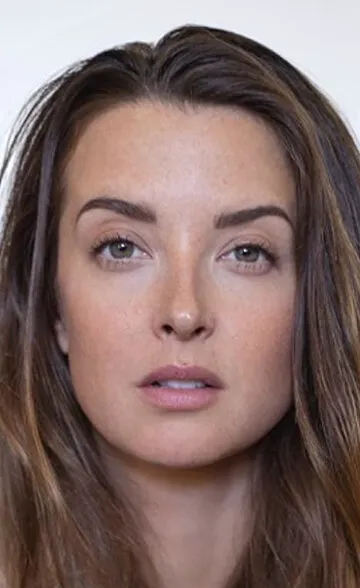 Фотография актёра – Эмили Бальдони (Emily Baldoni)