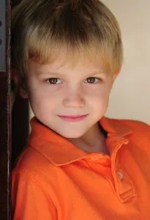 Фотография актёра – Мэйсон МакНалти (Mason McNulty)