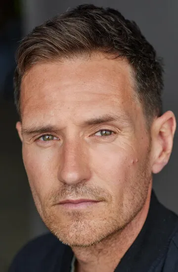 Фотография актёра – Бенедикт Уолл (Benedict Wall)