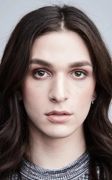 Фотография актёра – Ив Линдли (Eve Lindley)