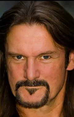 Фотография актёра – Джон Тенч (John Tench)