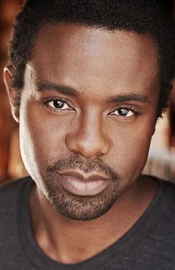 Фотография актёра – Брэндон Скотт (Brandon Scott)