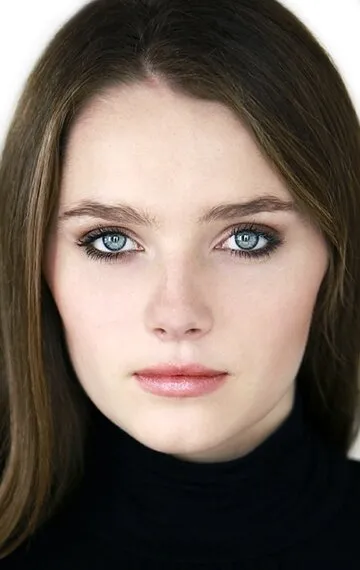 Фотография актёра – Эми Форсайт (Amy Forsyth)