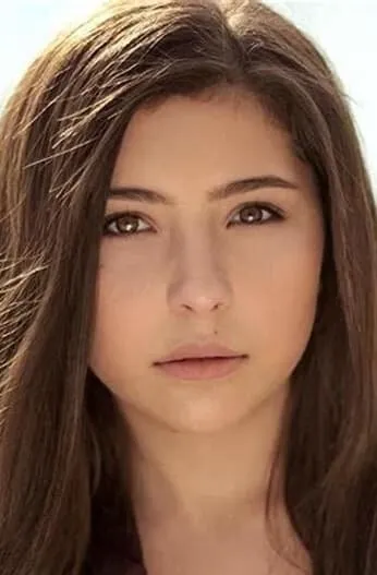 Фотография актёра – Эмма Тремблей (Emma Tremblay)