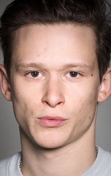 Фотография актёра – Йоэль Басман (Joel Basman)