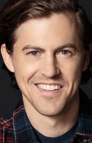 Фотография актёра – Алекс Моффат (Alex Moffat)