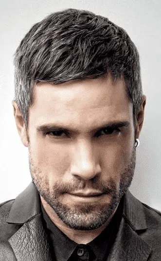 Фотография актёра – Унакс Угальде (Unax Ugalde)