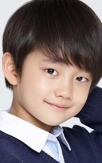 Фотография актёра – Чон Хён-джун (Jeong Hyeon-joon)