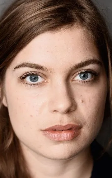 Фотография актёра – Liliane Amuat