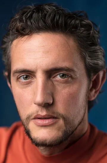 Фотография актёра – Йилмаз Байрактар (Adam Bay)