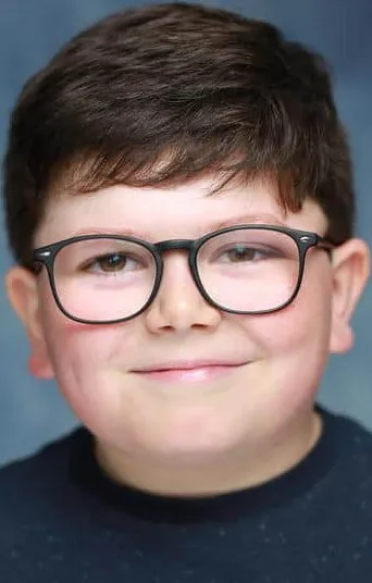 Фотография актёра – Арчи Йейтс (Archie Yates)