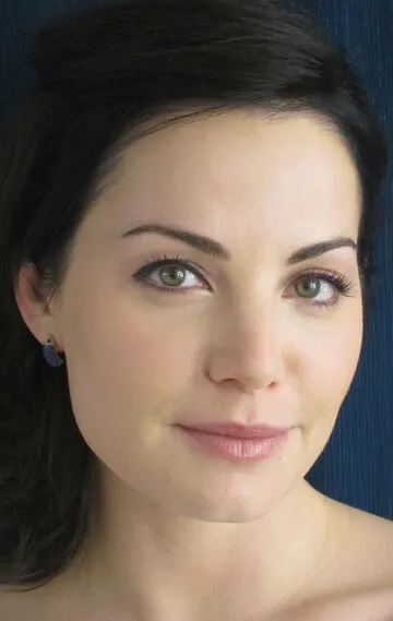 Фотография актёра – Эрика Дюранс (Erica Durance)