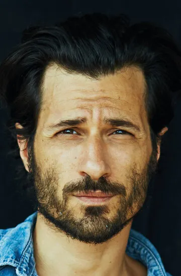 Фотография актёра – Хэл Озсэн (Hal Ozsan)