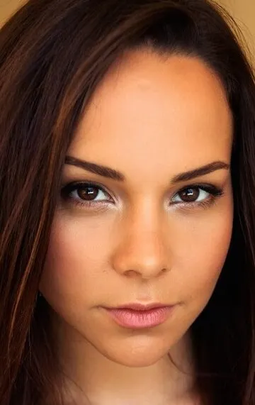 Фотография актёра – Дена Каплан (Dena Kaplan)