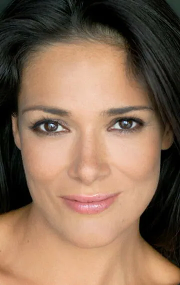 Фотография актёра – Симона Кэссел (Simone Kessell)