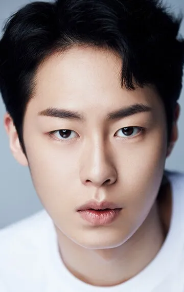 Фотография актёра – Ли Джэ-ук (Lee Jae-wook)