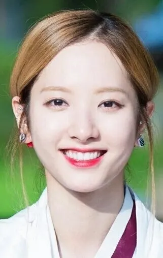 Фотография актёра – Пона (Bona)