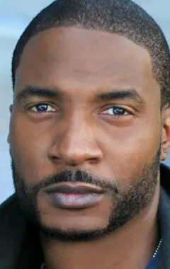 Фотография актёра – Эме Иквуакор (Eme Ikwuakor)