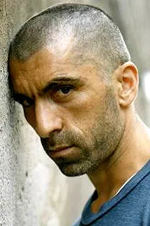 Фотография актёра – Эрдал Йильдиз (Erdal Yildiz)