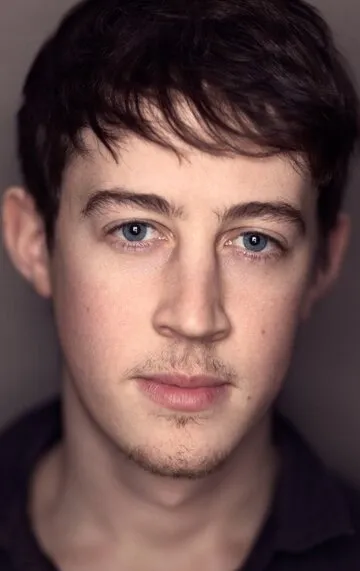 Фотография актёра – Алекс Шарп (Alex Sharp)