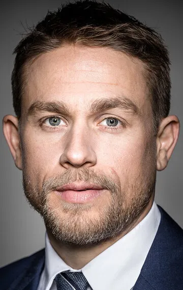 Фотография актёра – Чарли Ханнэм (Charlie Hunnam)
