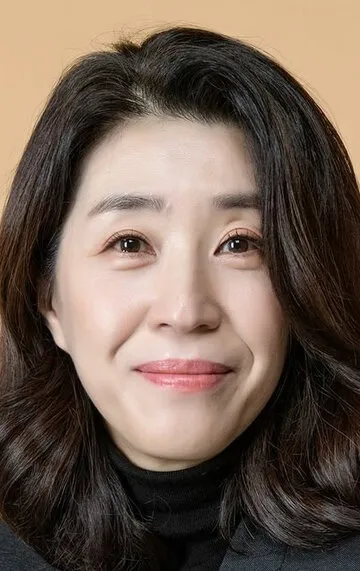 Фотография актёра – Ким Ми-гён (Kim Mi-gyeong)