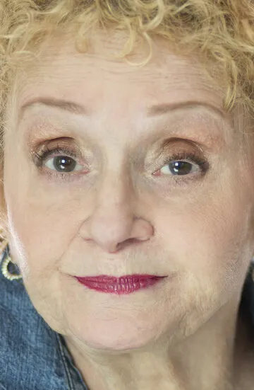 Фотография актёра – Сондра Джеймс (Sondra James)