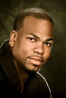 Фотография актёра – Tyrone Magnus