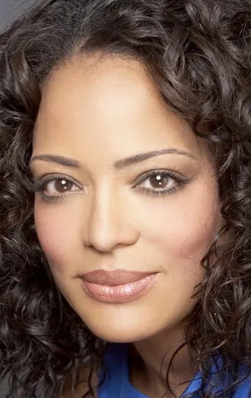 Фотография актёра – Луна Лорен Велес (Luna Lauren Velez)