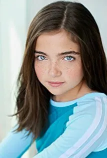 Фотография актёра – Тэджен Бёрнс (Taegen Burns)