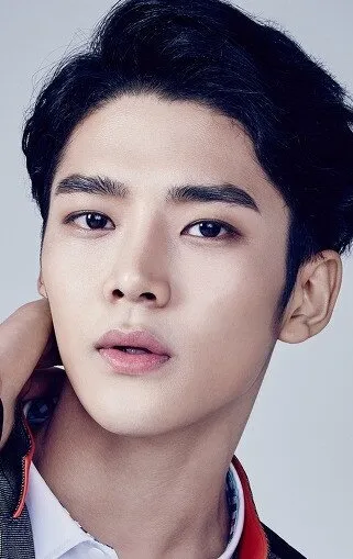 Фотография актёра – Роун (Rowoon)