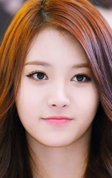 Фотография актёра – Юра (Yoora)