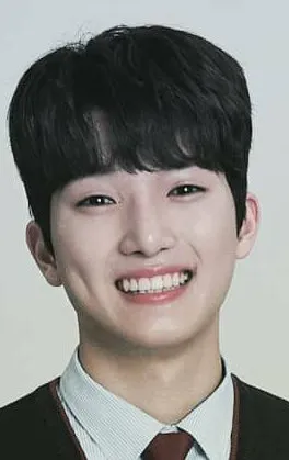 Фотография актёра – Чхве Мин-ён (Choi Min-yeong)