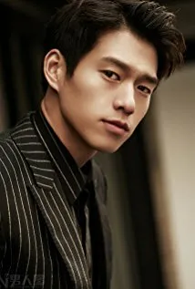 Фотография актёра – Вэй Дасюнь (Wei Daxun)