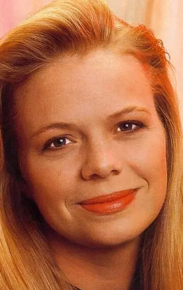 Фотография актёра – Марси Уокер (Marcy Walker)