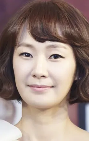 Фотография актёра – Мён Сэ-бин (Myeong Se-bin)