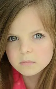 Фотография актёра – Самара Ли (Samara Lee)